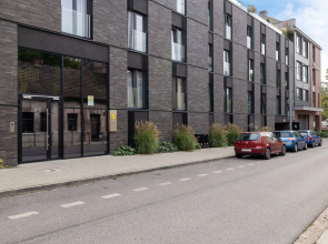 Brick House Apartment Cracow by Renters