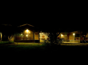 Hide Yala - Hostel