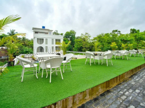 The Goa Courtyard