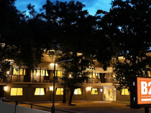 B2 Phayao Boutique & Budget Hotel
