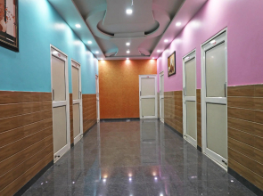 OYO 43961 Hotel Yatra