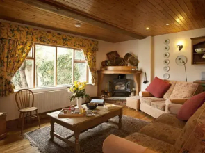Apple Loft Cottage (Cottages Ireland)