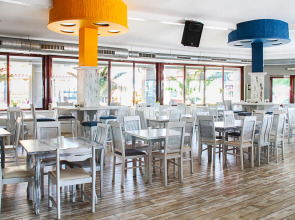 Smartline Meridian Hotel