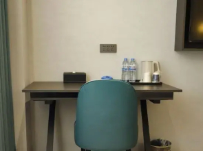 Olman Hotel, Linxia City