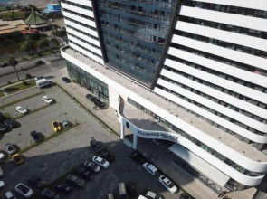 Leo Group Luxury Apartment 09-15 Alliance Palace