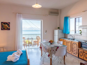 Seaside Sunset Studio - Perfect Location