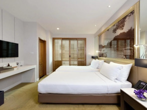 Отель Grande Centre Point Ploenchit