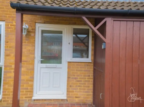 Canterbury Cosy Home