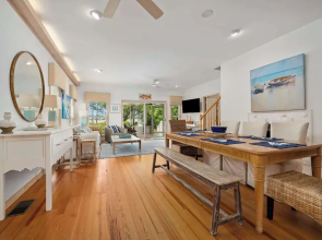 Secluded Waterfront Retreat for 23 Dock, Pets OK