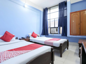 OYO Flagship 76555 Hotel River View