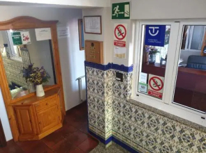 Hostal Puente Azud