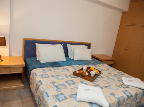 Alecos Hotel Apartments