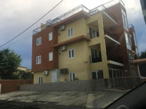 2 bedrooms appartement at Flic en Flac 100 m away from the beach with shared pool furnished terrace and wifi