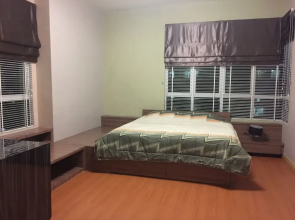 KK Holiday Homestays Grand Corner
