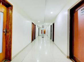 Hotel Shreenath by OYO Rooms