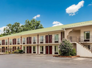 Motel 6 Monteagle TN