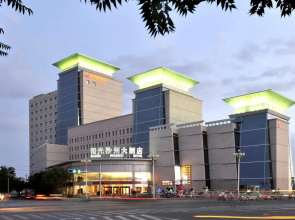 Dunhuang Grand Soluxe Hotel
