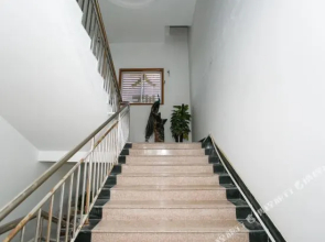 Tianshun Business Hotel(伊嘉舜酒店（济南西站肿瘤医院质子中心店）)