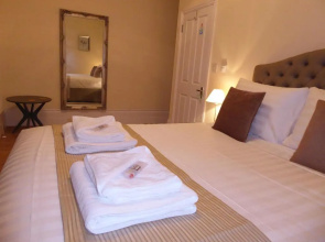 Brydges Self-Catering Spaces and En-suite rooms