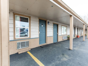 Autzen Inn