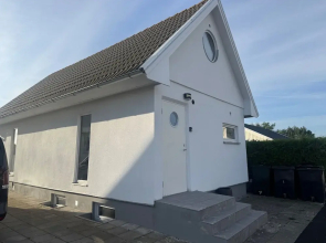 Modern 1-bedroom Apartment for 6 Near Kristianstad