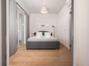 Blue Avra by A&D Properties