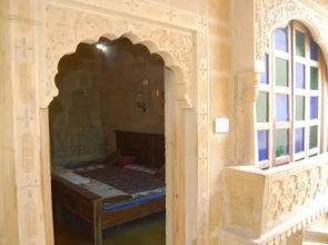 Goroomgo Deep Mahal Safari Jaisalmer