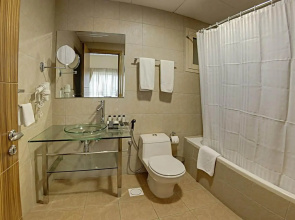 Radiance Premium Suites