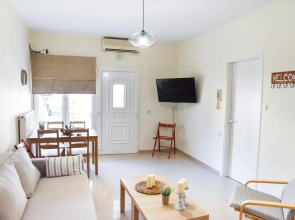 Rose Summer Getaway - Lovely Brright Getaway