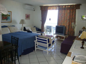 Ocean Suite Beach Front at Mobay Club