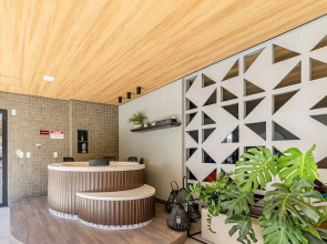 Stay With a Pool and gym 350m From the Beach in a Prime Location in Maceio - SLI