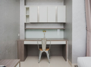 Fancy And Nice Studio At Paramount Skyline Apartment