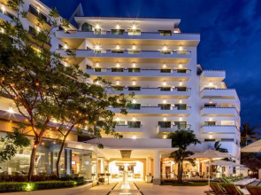 Villa Premiere Boutique Hotel & Romantic Getaway