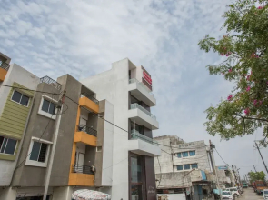 Oyo 8882 Pishori Residency