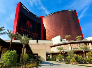 Conrad Las Vegas at Resorts World