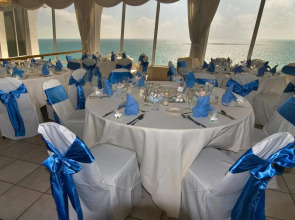 Bellwether Beach Resort