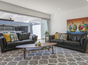 Boutique Stays - Contempo