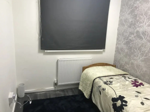 Stunning 3-bed House in Cardiff