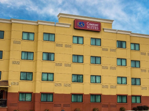 Holiday Inn Express & Suites Leesburg - Historic District by IHG