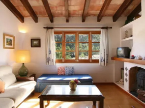 Villa March