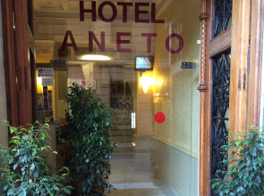 Aneto Hotel