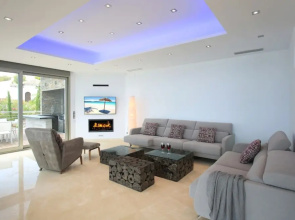 Villa - 5 Bedrooms with Pool, WiFi and Sea views - 105009