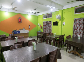 Shree Krishna Guest House By OYO Rooms