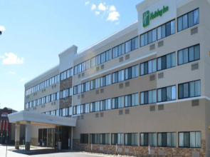 Holiday Inn Express Big Rapids by IHG