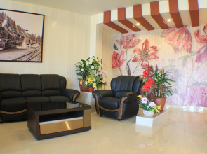Station Gold Budget Hotel