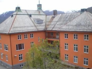 Enter St. Elisabeth Hotel