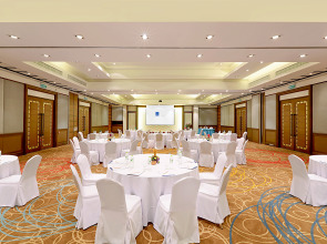 Novotel Phuket Vintage Park Resort