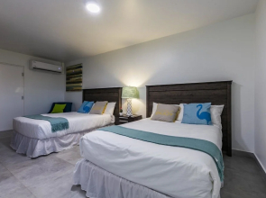 Turibana Plaza Suite 13