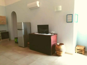 Casa Azzurra - Blue House