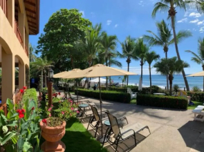 The Backyard Beachfront Hotel
